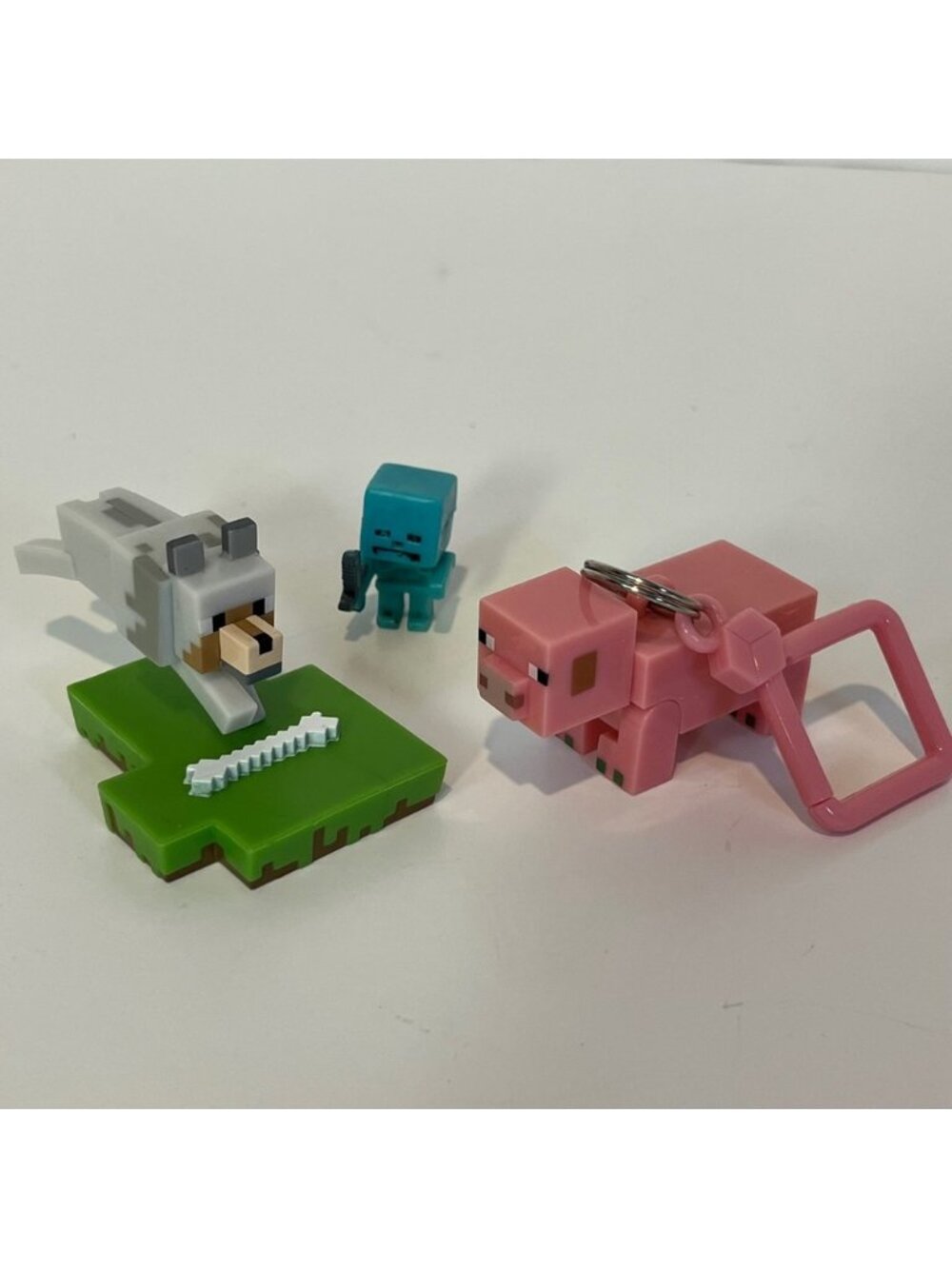 5/$35 2015 Mojang Minecraft Wolf Figure Decor Pig Keychain Mini Display Lot